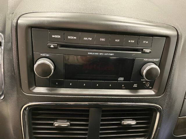 2013 Dodge Grand Caravan American Value Package