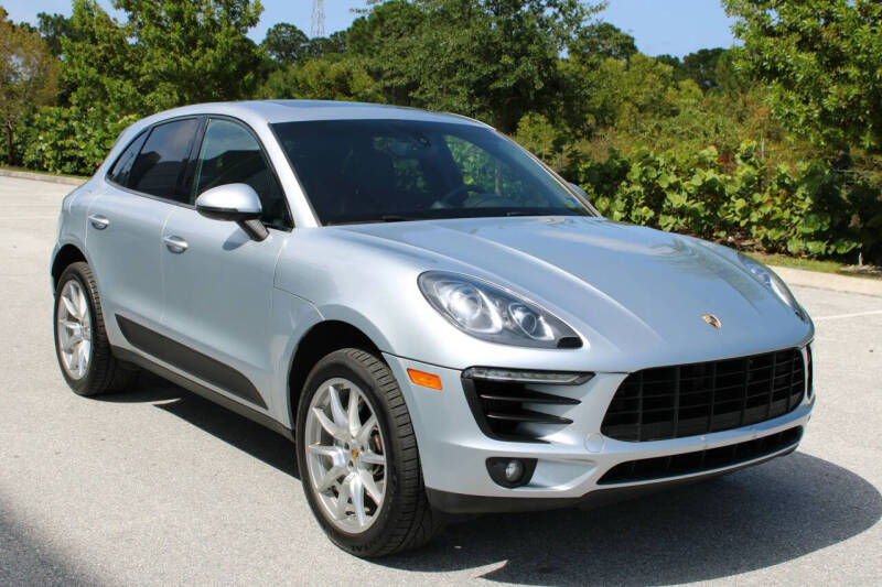 2016 Porsche Macan S