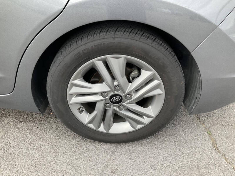 2019 Hyundai Elantra Value Edition