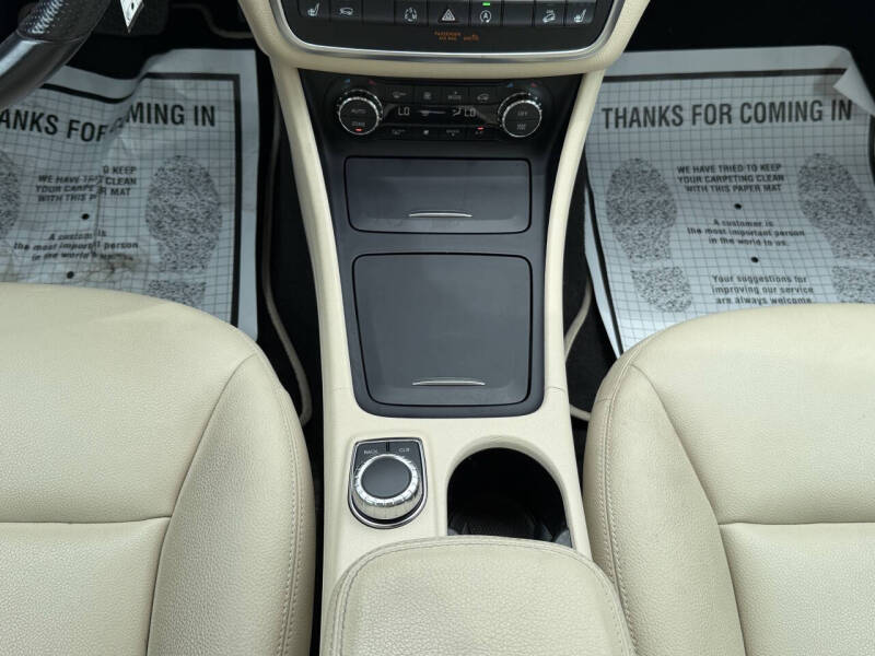 2015 Mercedes-Benz GLA GLA 250 4MATIC