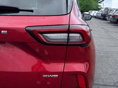 2025 Ford Escape ST-Line