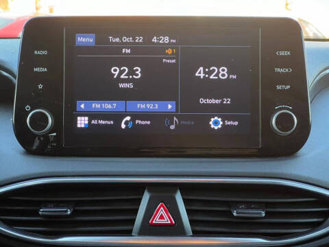 2021 Hyundai Santa Fe SE