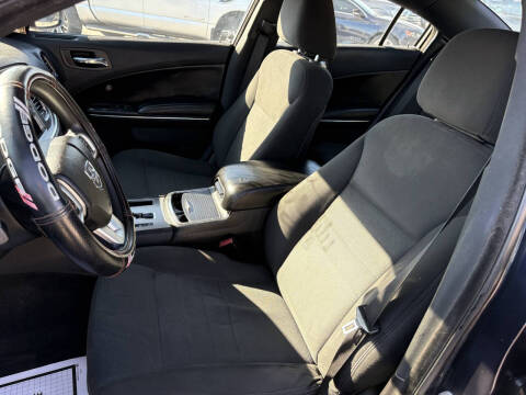 2012 Dodge Charger SE