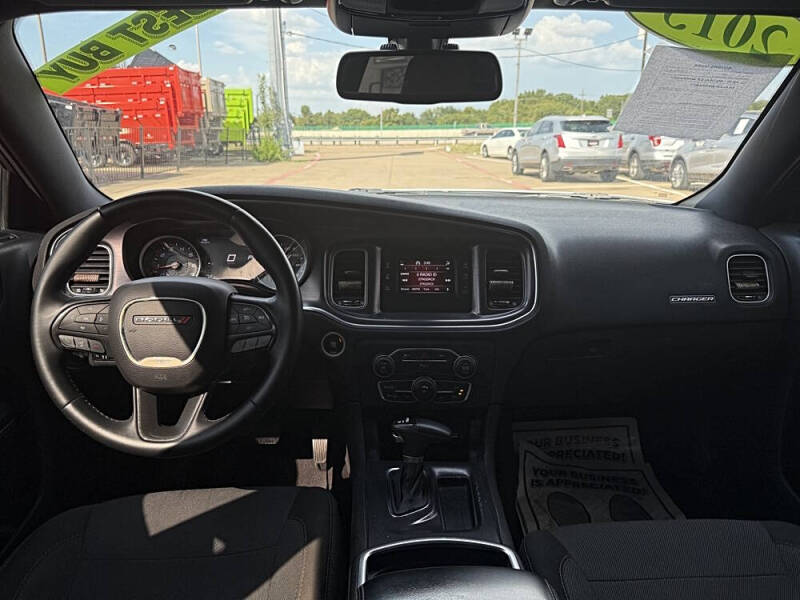 2015 Dodge Charger SE