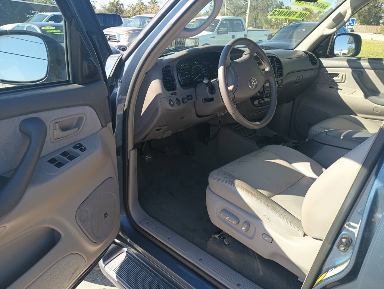 2007 Toyota Sequoia for sale at Auto Outlet Of Manatee in Palmetto, FL