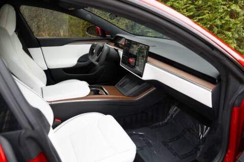 2021 Tesla Model S Plaid