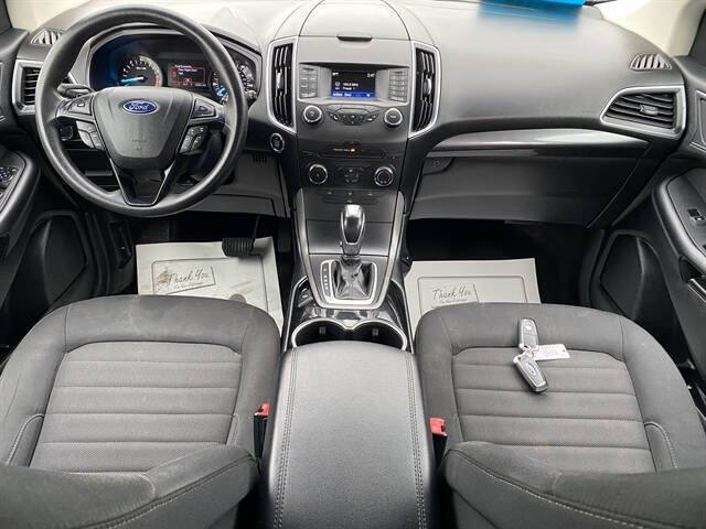 2017 Ford Edge SE