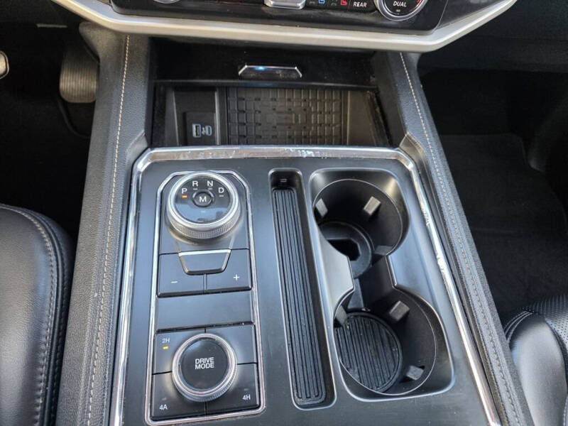 2023 Ford Expedition MAX XLT