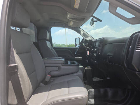 2020 Chevrolet Silverado 6500HD