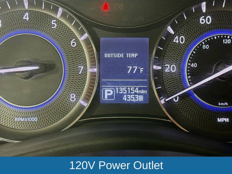 2015 Infiniti QX80