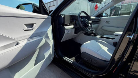 2024 Hyundai Kona SEL