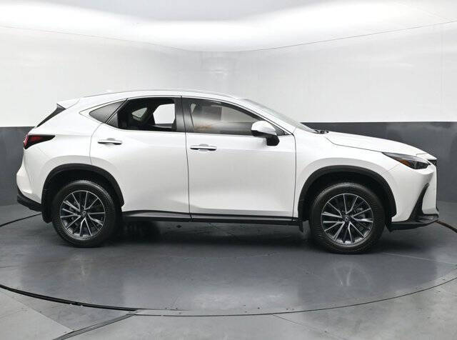 2025 Lexus NX 250