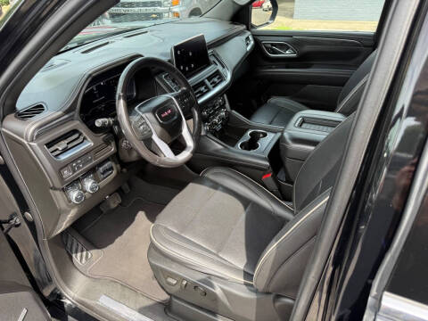 2022 GMC Yukon SLT