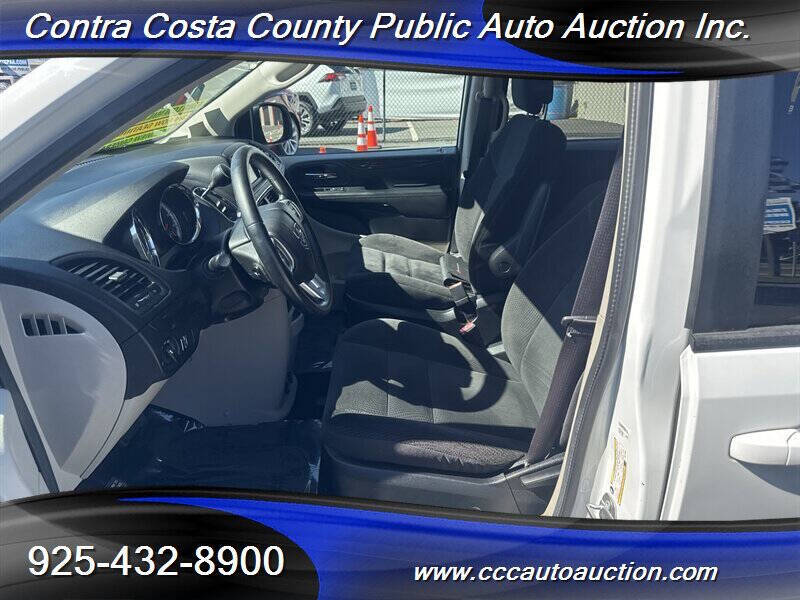 2017 Dodge Grand Caravan SE