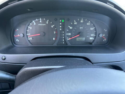 2001 Hyundai XG300 L