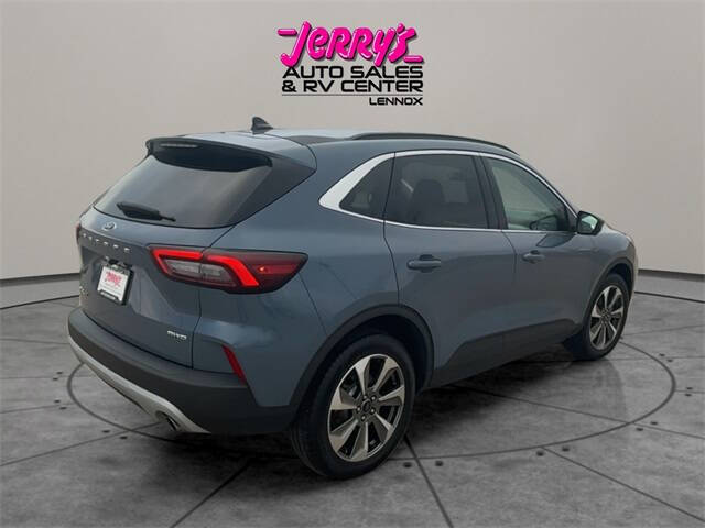 2023 Ford Escape Platinum