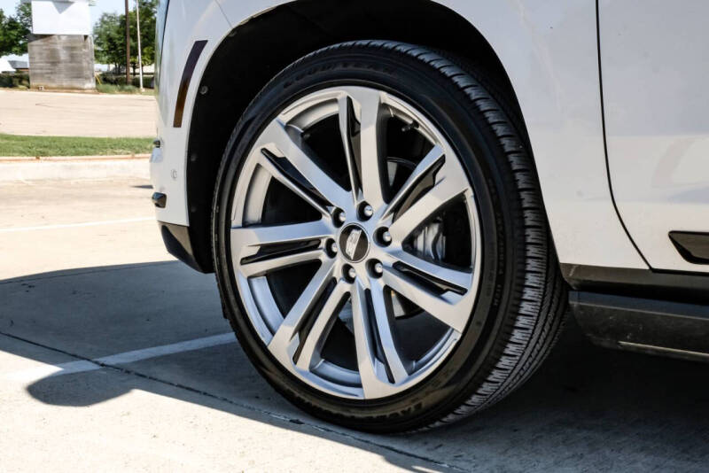 2025 Cadillac Escalade Sport Platinum