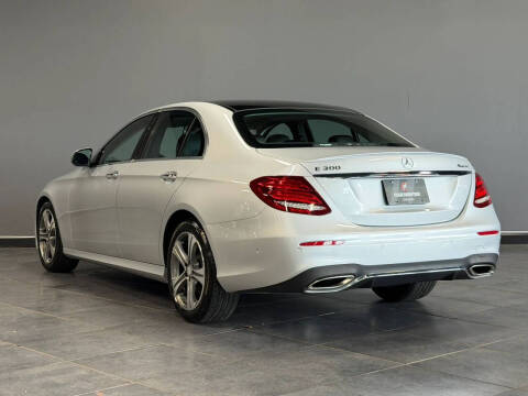 2017 Mercedes-Benz E-Class E 300 4MATIC