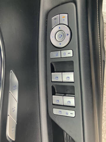 2024 Genesis GV80 2.5T