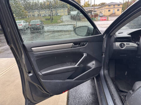 2022 Volkswagen Passat SE