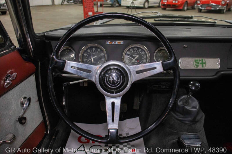 1965 Alfa Romeo Giulia Sprint GT