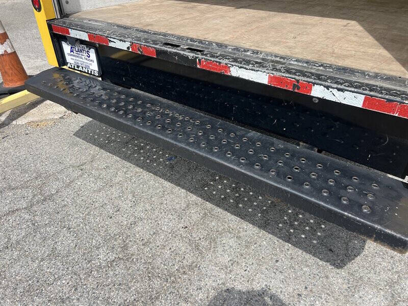 2021 GMC Savana 3500
