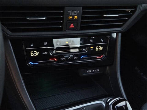 2025 Volkswagen Jetta SEL