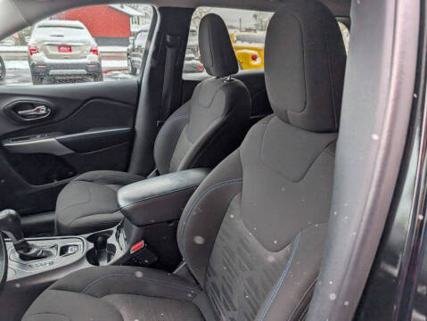 2020 Jeep Cherokee Upland