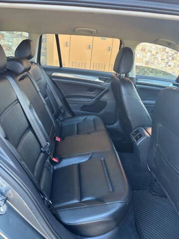 2017 Volkswagen Golf Alltrack