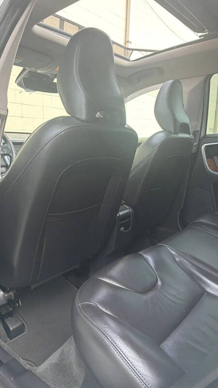 2017 Volvo XC60 T5 Inscription