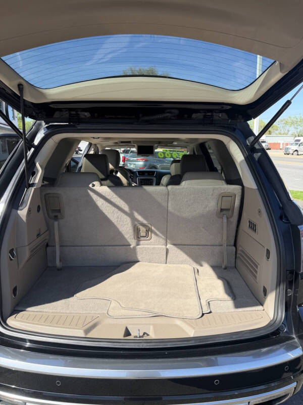 2016 GMC Acadia Denali