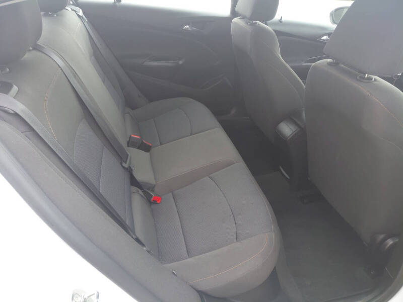 2019 Chevrolet Cruze LS