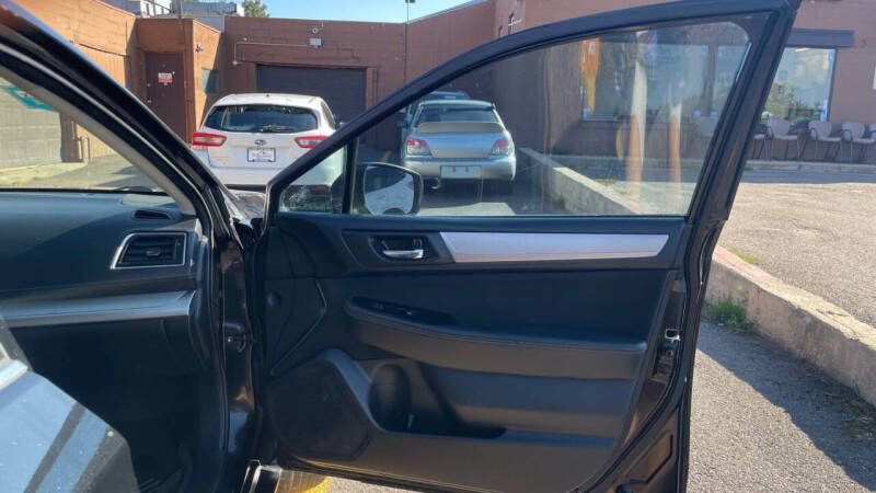 2018 Subaru Outback 2.5i Premium