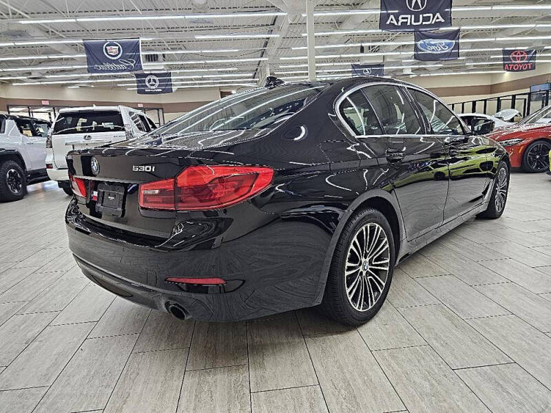 2020 BMW 5 Series 530i
