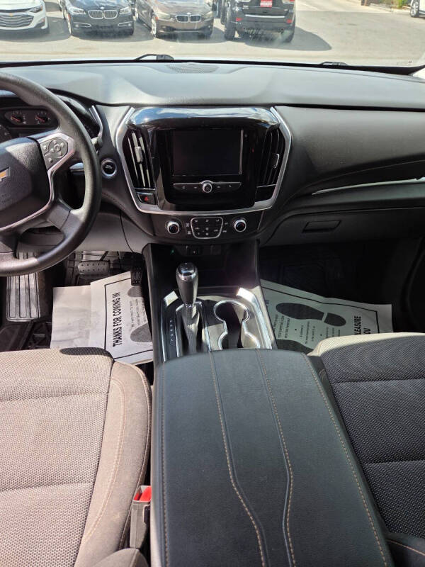 2019 Chevrolet Traverse LS