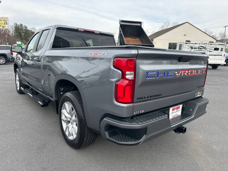 2021 Chevrolet Silverado 1500 Custom