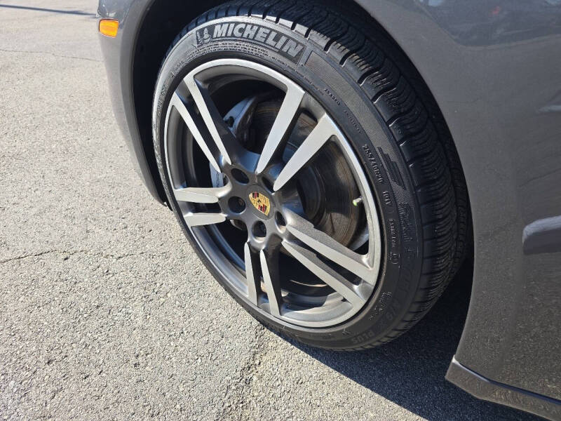 2016 Porsche Panamera S