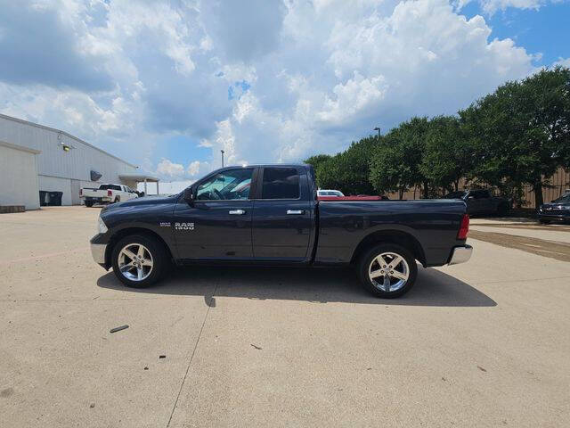 2017 RAM 1500 SLT