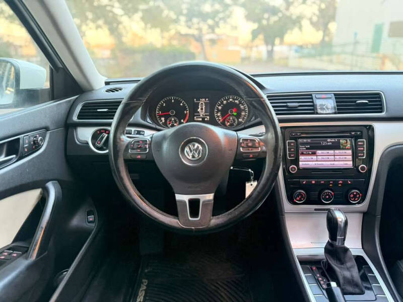 2013 Volkswagen Passat