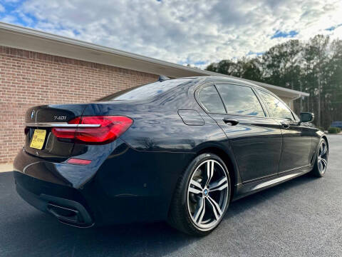 2017 BMW 7 Series 740i