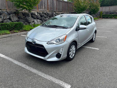 2017 Toyota Prius c Two