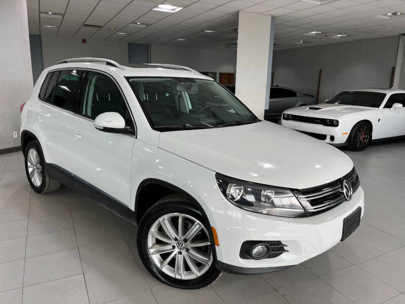 Volkswagen Tiguan's photo