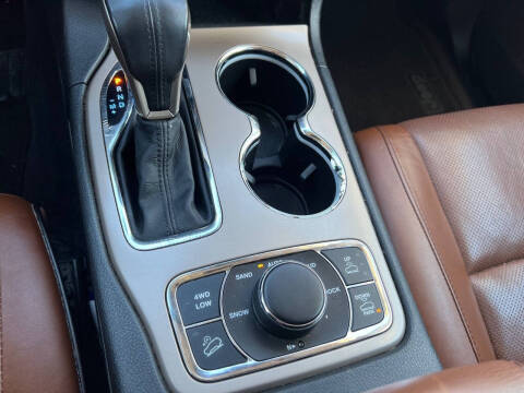 2016 Jeep Grand Cherokee Summit