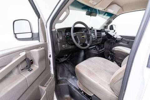 2021 Chevrolet Express 2500