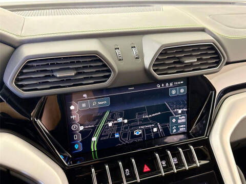 2024 Lamborghini Urus S