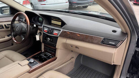 2010 Mercedes-Benz E-Class