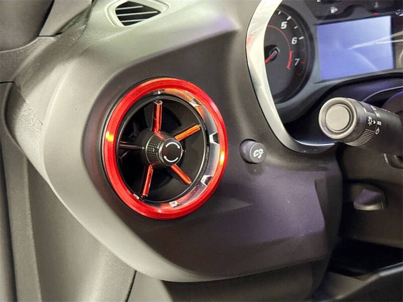 2021 Chevrolet Camaro LT1