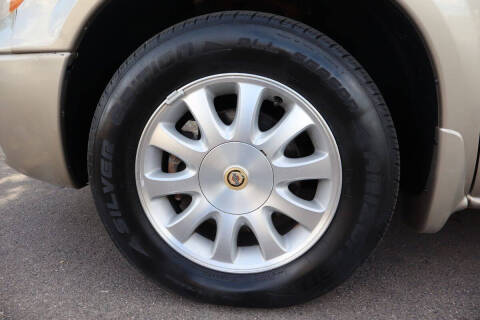 2002 Chrysler Town and Country EX