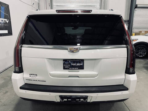 2018 Cadillac Escalade Luxury