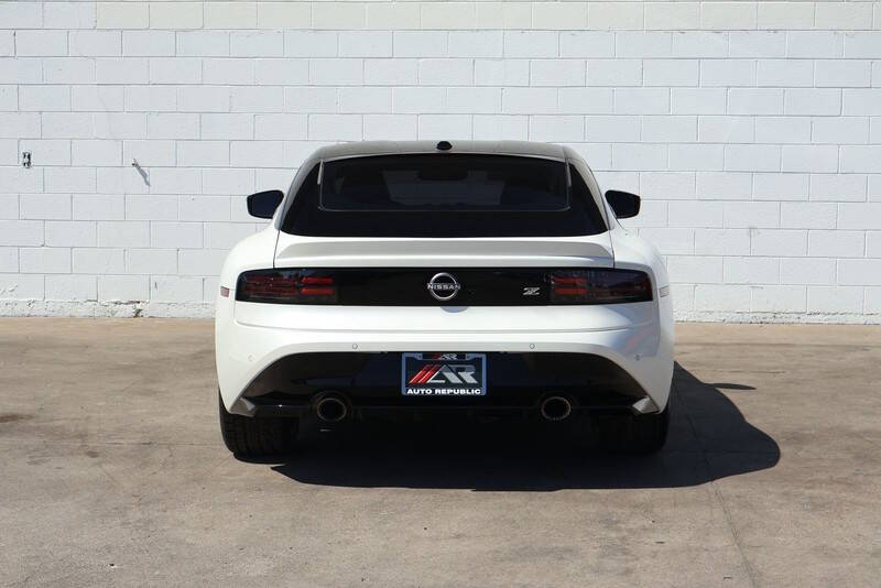 2025 Nissan Z Performance